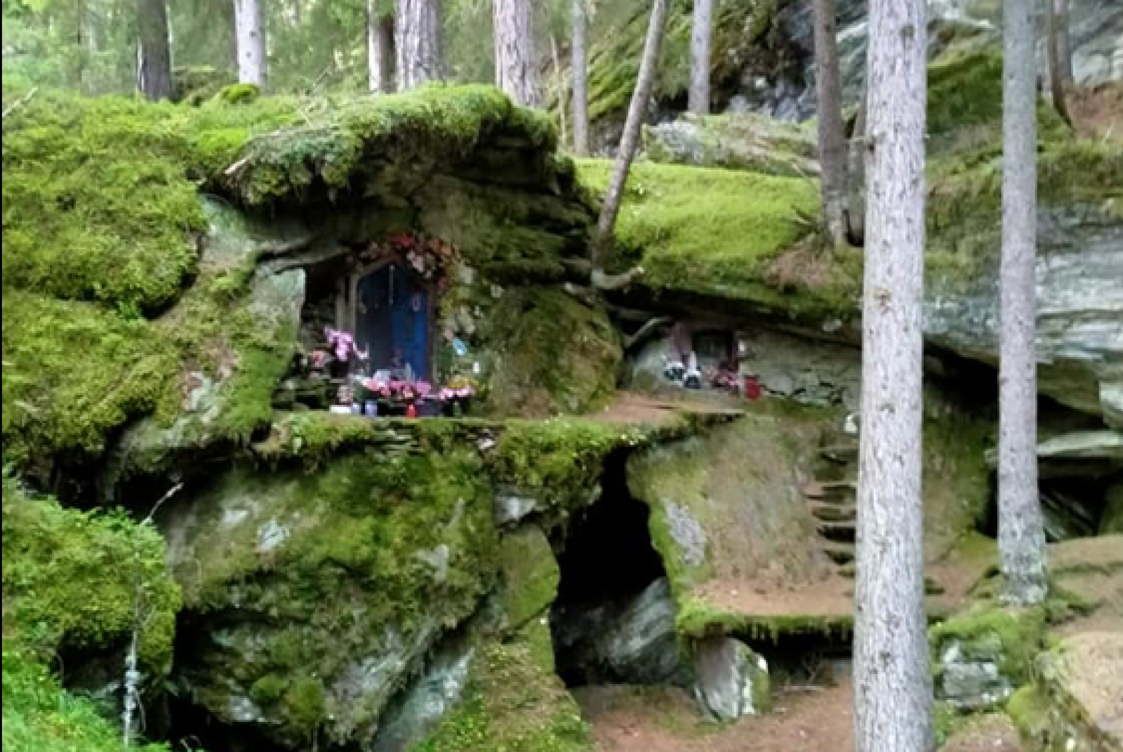 Pracharbon and Sasch Fendus: magic, myths and legends